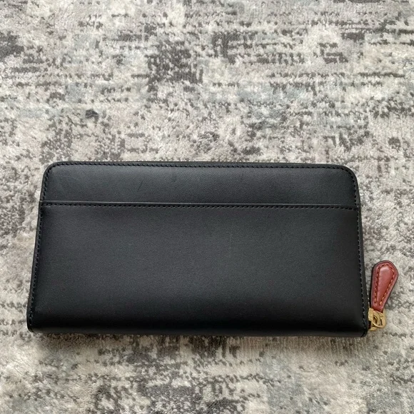 Coach Black Leather Wallet with NYC Landmark Design - Picture 4 of 7